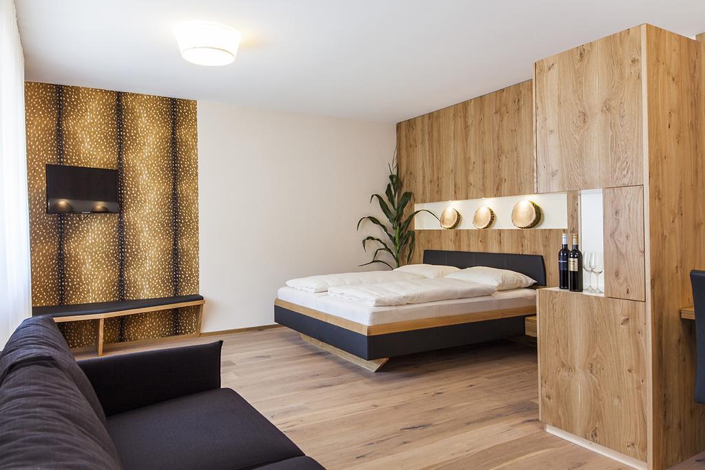 Weingut Gsellmann - Wohnen Bei Ilse Apartment Голс Екстериор снимка